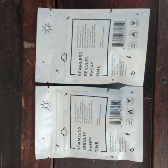 2  Juno & Co Makeup Sponge Cloud  New Sealed - Picture 7 of 7